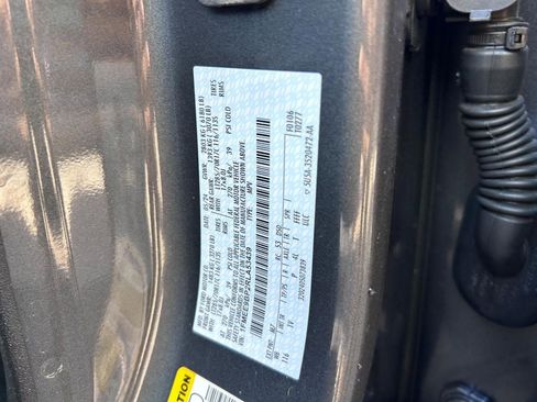 Used 2024 Ford Bronco Badlands image 22