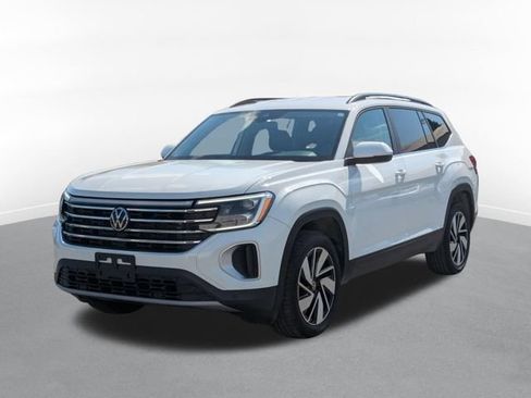 Used 2024 Volkswagen Atlas SE AWD/4WD image 5