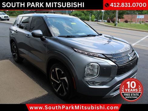 Used 2023 Mitsubishi Outlander SE AWD/4WD image 5