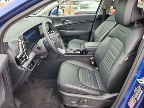 Certified 2025 Kia Sportage SX image 24