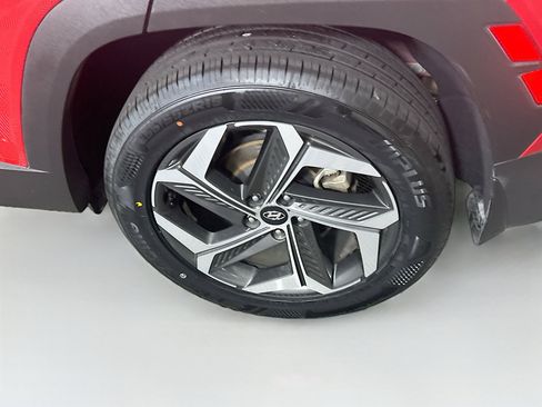 Used 2023 Hyundai Tucson SEL w/ Convenience Package AWD/4WD image 11