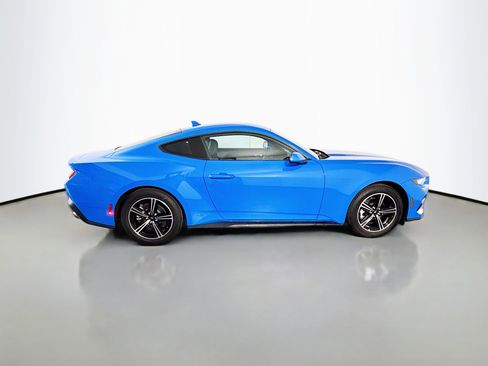 Used 2024 Ford Mustang Coupe image 11