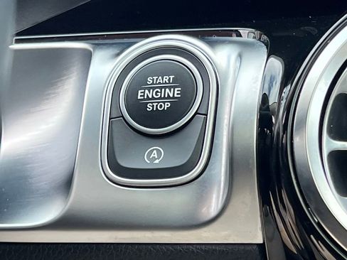 Certified 2023 Mercedes-Benz GLB 250 4MATIC image 30