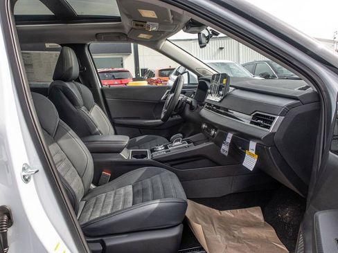New 2025 Mitsubishi Outlander 4WD Plug-In Hybrid image 20