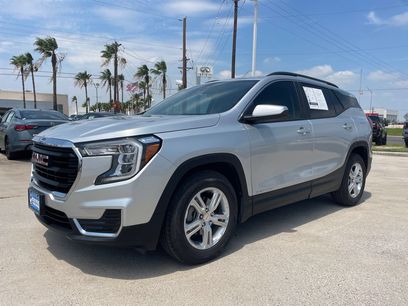 Used 2022 GMC Terrain SLE w/ Driver Convenience Package