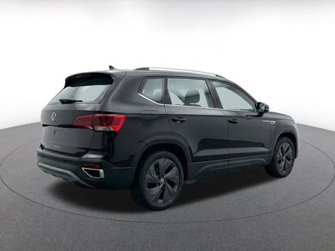 Used 2025 Volkswagen Taos S FWD image 9