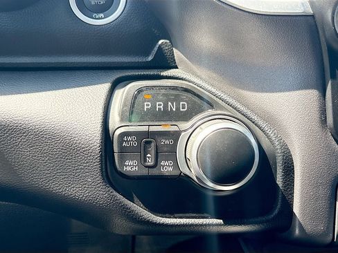 Used 2021 RAM 1500 Big Horn AWD/4WD image 16