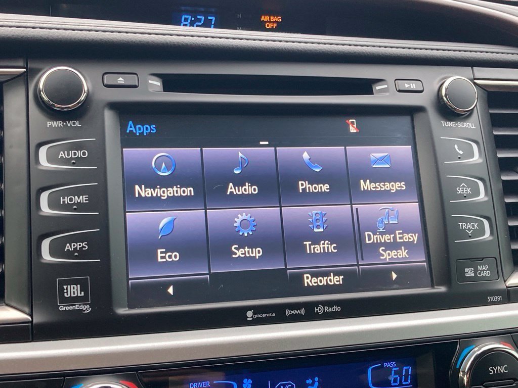 Used 2019 Toyota Highlander Limited FWD image 24