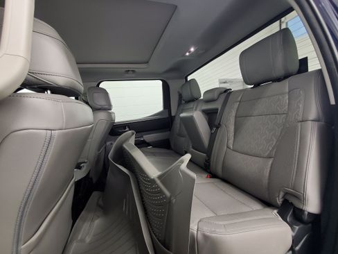 Used 2023 Toyota Tundra Limited AWD/4WD image 16