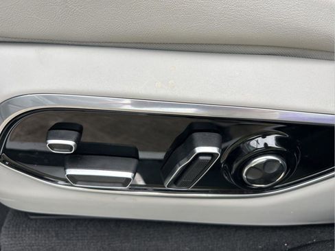 Used 2021 Jeep Grand Cherokee L Overland w/ Luxury Tech Group IV image 27