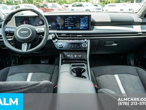 Used 2025 Hyundai Sonata SEL FWD image 24