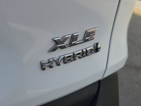 Used 2023 Toyota RAV4 XLE image 7