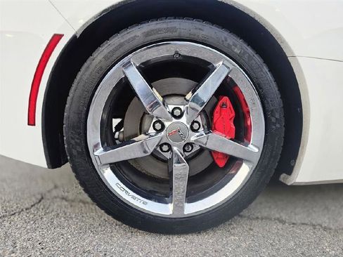 Used 2015 Chevrolet Corvette Stingray Coupe image 20