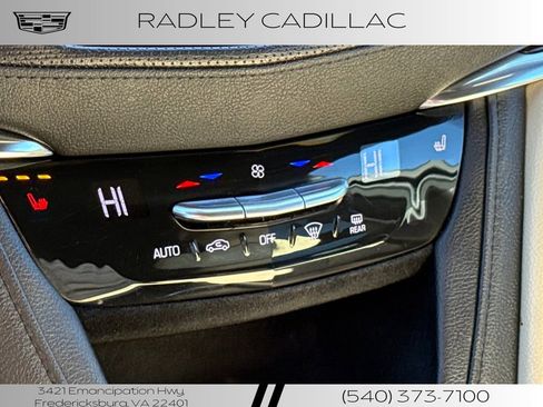 Used 2017 Cadillac XT5 Luxury w/ Driver Awareness Package image 10