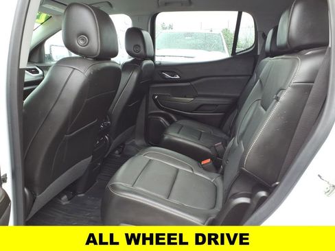 Used 2023 GMC Acadia SLT w/ Technology Package image 10