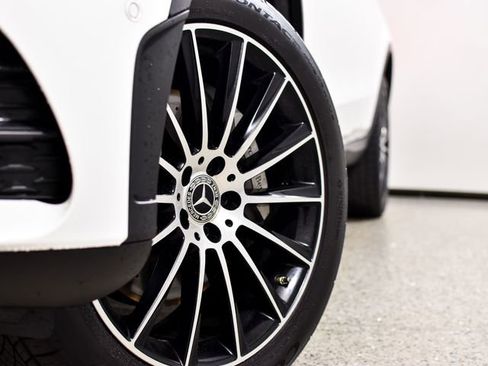 Certified 2022 Mercedes-Benz GLC 300 image 8