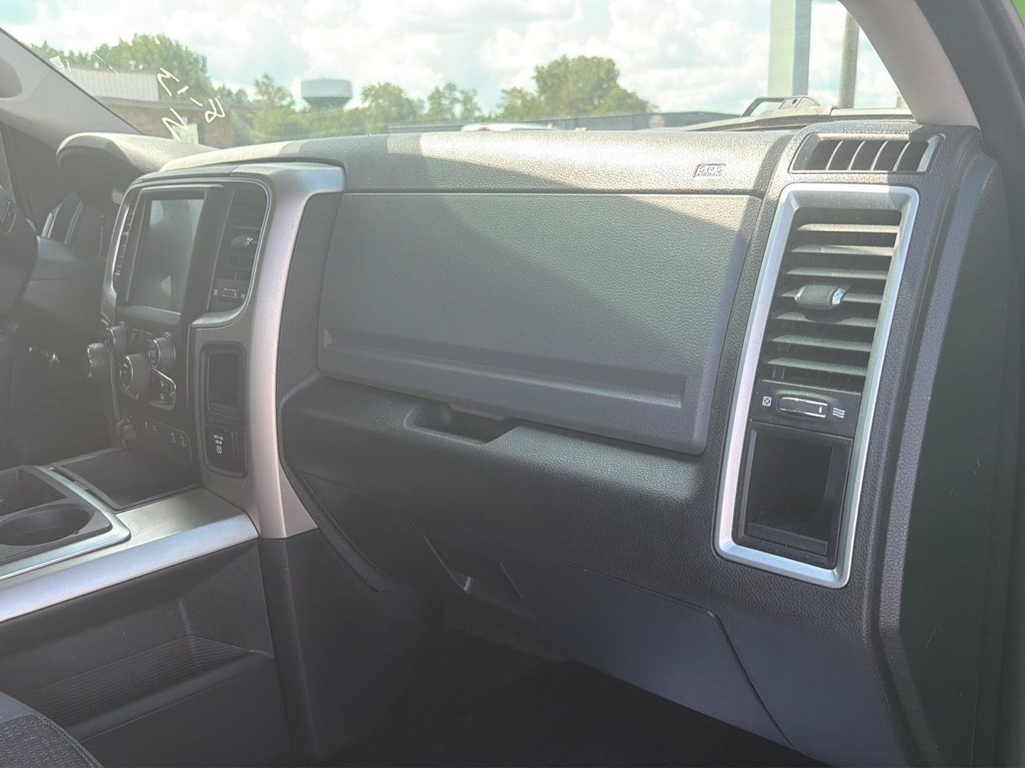 Used 2015 RAM 1500 Big Horn AWD/4WD image 6