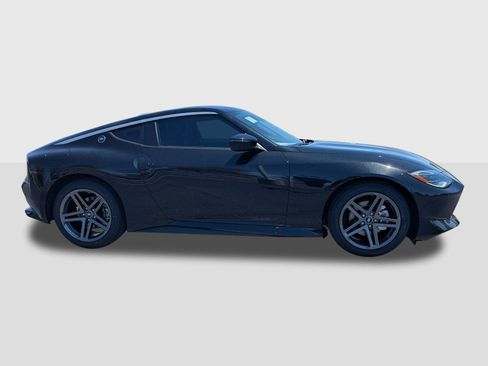 New 2027 Nissan Z Performance RWD image 7