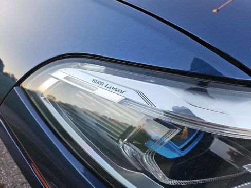 Used 2019 BMW X5 xDrive50i w/ M Sport Package image 10