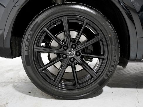 Used 2023 Audi SQ5 Premium Plus w/ Premium Plus Package image 43