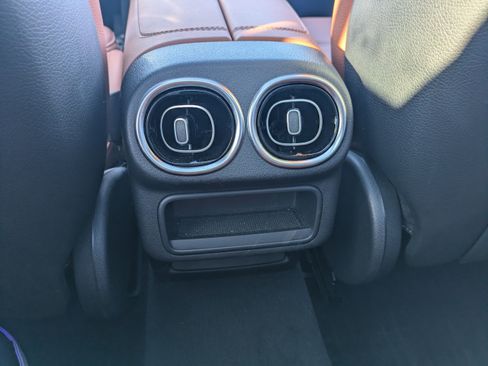 Used 2023 Mercedes-Benz GLC 300 w/ Exclusive Trim Package image 15