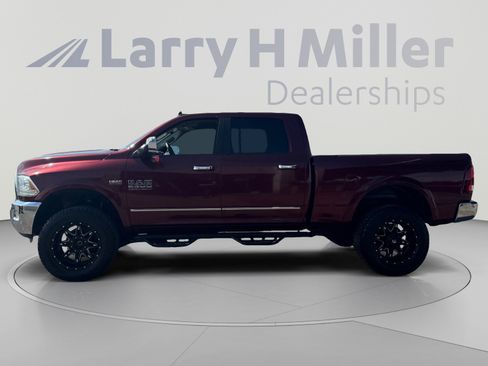 Used 2016 RAM 2500 Laramie AWD/4WD image 2