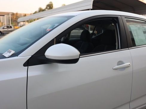 New 2025 Nissan Sentra SV image 12