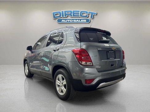 Used 2020 Chevrolet Trax LT FWD image 4