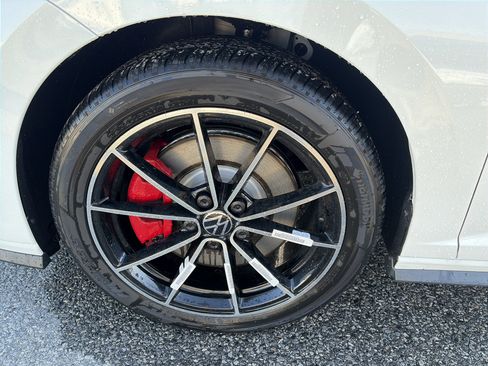 New 2026 Volkswagen Jetta GLI Autobahn image 7