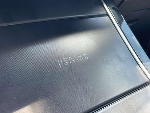 New 2026 Land Rover Range Rover Evoque Hoxton AWD/4WD image 31