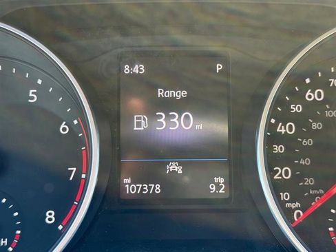 Used 2021 Volkswagen Tiguan S image 23