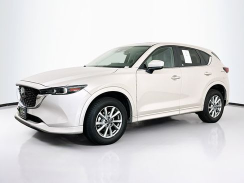 Used 2025 MAZDA CX-5 AWD 2.5 S w/ Preferred Package image 3