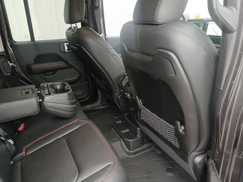 New 2026 Jeep Wrangler Unlimited Rubicon image 33