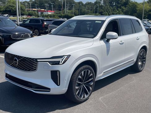 New 2026 Volvo XC90 B6 Plus w/ Protection Package Premier image 3