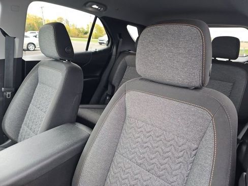 Used 2024 Chevrolet Equinox LT FWD image 21