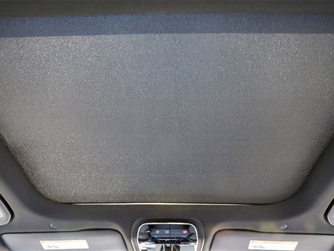 New 2025 Mercedes-Benz C 300 4MATIC Sedan image 16