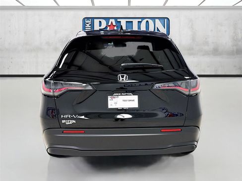 New 2026 Honda HR-V LX image 6