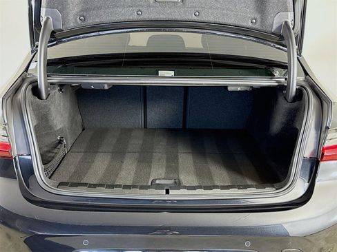 Certified 2023 BMW 330e w/ M Sport Package image 28