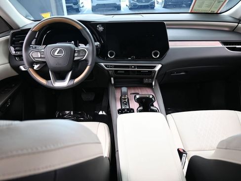 Used 2025 Lexus RX 350 Premium Plus image 38
