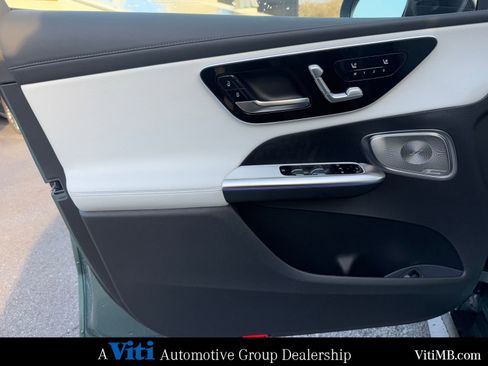 New 2026 Mercedes-Benz GLC 300 GLC 300 image 11