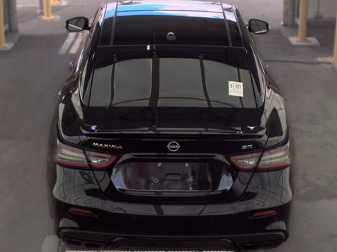 Used 2023 Nissan Maxima SR w/ Sport Mat Group FWD image 5