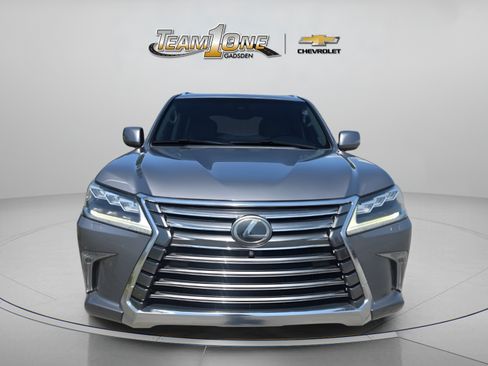 Used 2018 Lexus LX 570 4WD image 2