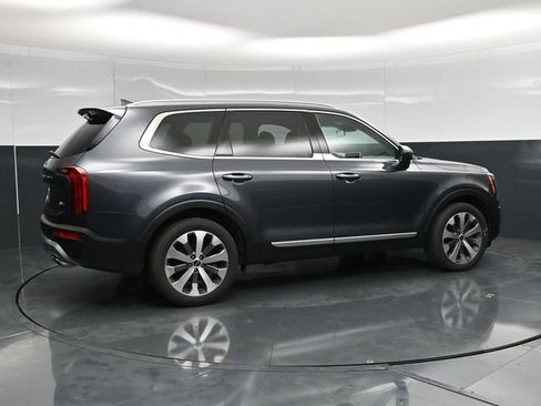 Used 2021 Kia Telluride S AWD/4WD image 2
