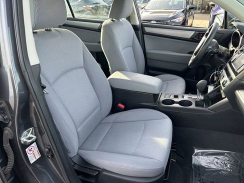 Used 2018 Subaru Legacy 2.5i AWD/4WD image 23