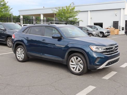 Used 2022 Volkswagen Atlas Cross Sport SE AWD/4WD image 15
