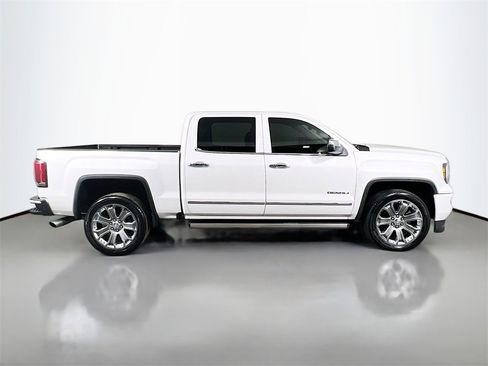 Used 2018 GMC Sierra 1500 Denali w/ Denali Ultimate Package image 4