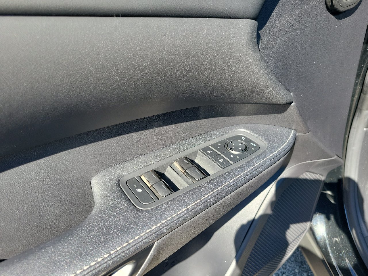 Used 2025 Lexus RX 350 Premium FWD image 14
