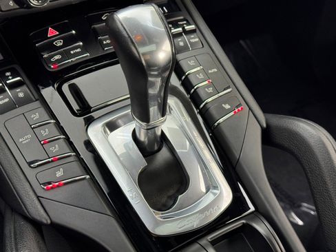 Used 2014 Porsche Cayenne image 28