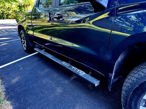 Used 2021 Chevrolet Silverado 1500 RST w/ Convenience Package II image 8