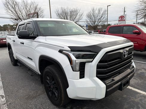Used 2023 Toyota Tundra SR5 w/ SR5 Convenience Package image 34